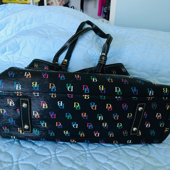 DOONEY & BOURKE Retired IT Bag - Picture 8 of 11